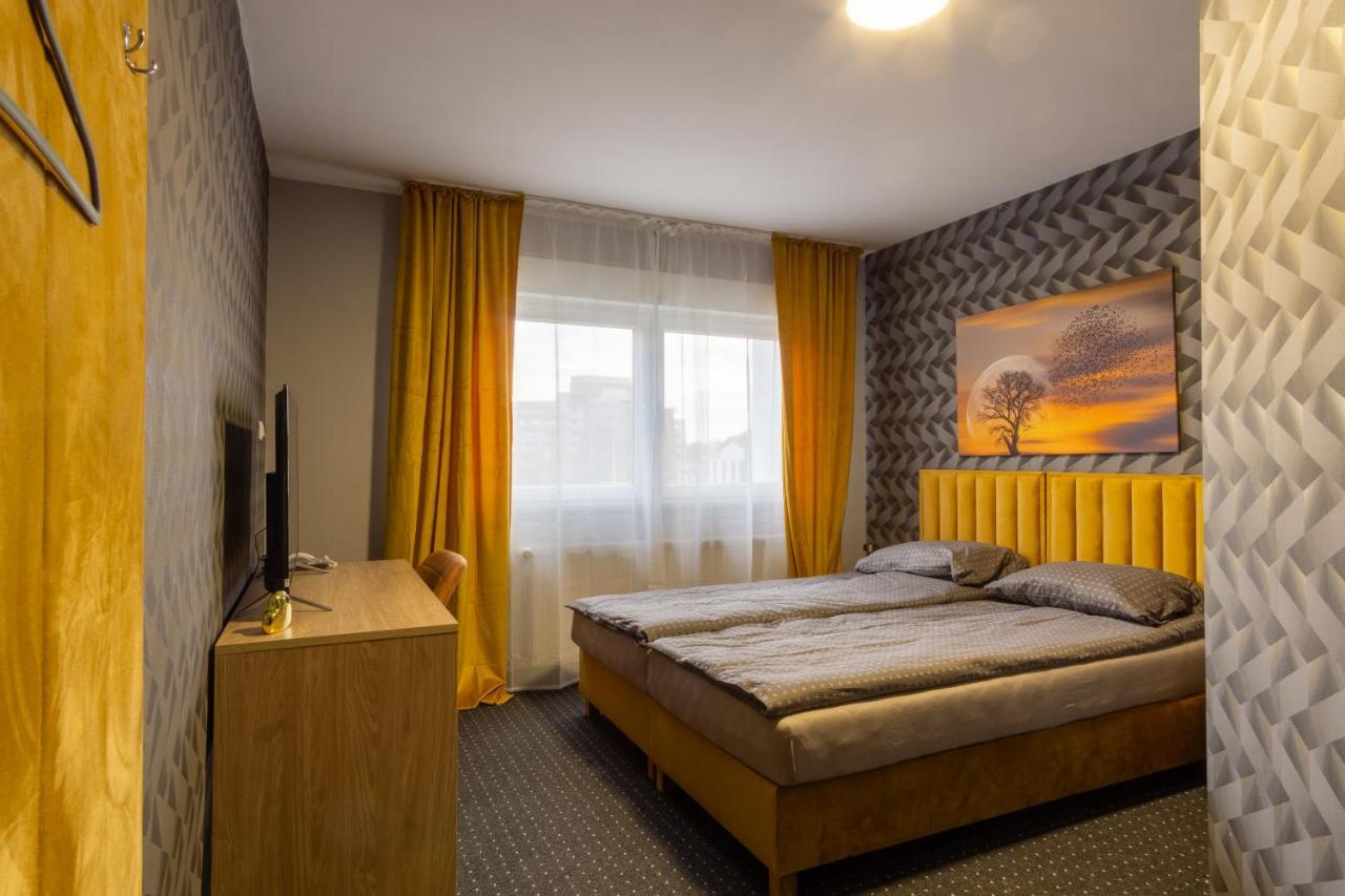 Bed And Breakfast 33 Duisburg Buitenkant foto