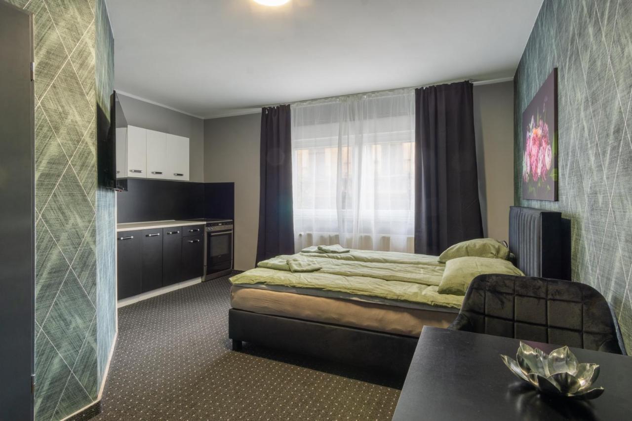 Bed And Breakfast 33 Duisburg Buitenkant foto