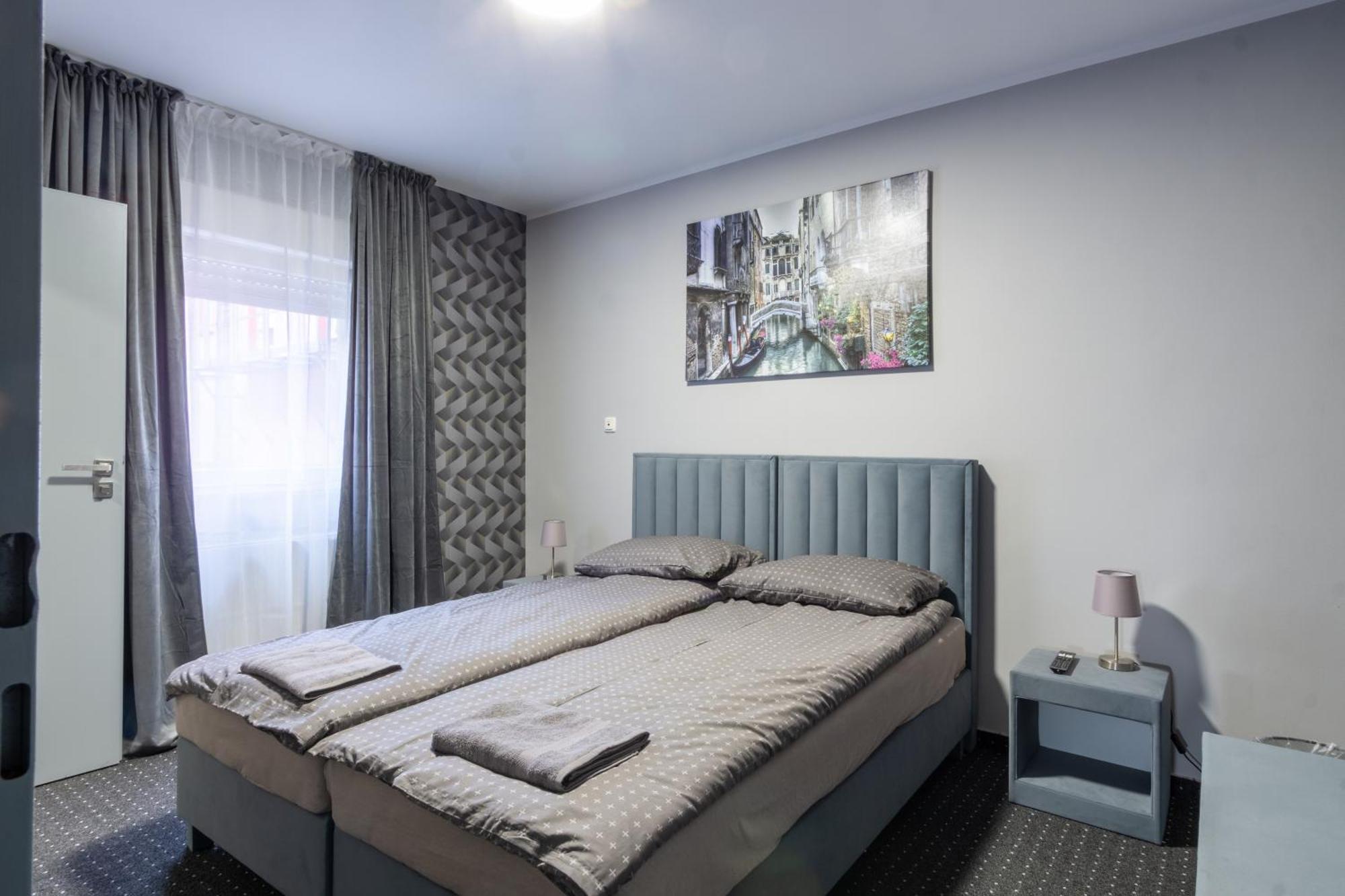 Bed And Breakfast 33 Duisburg Buitenkant foto