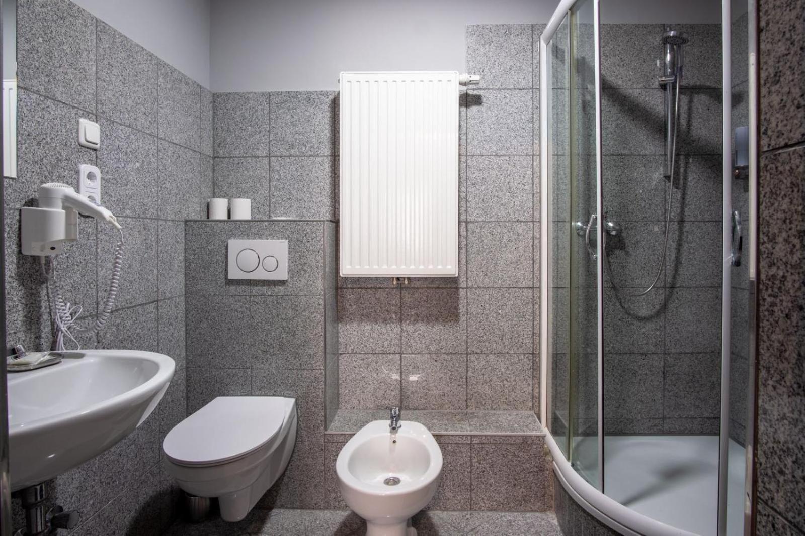 Bed And Breakfast 33 Duisburg Buitenkant foto